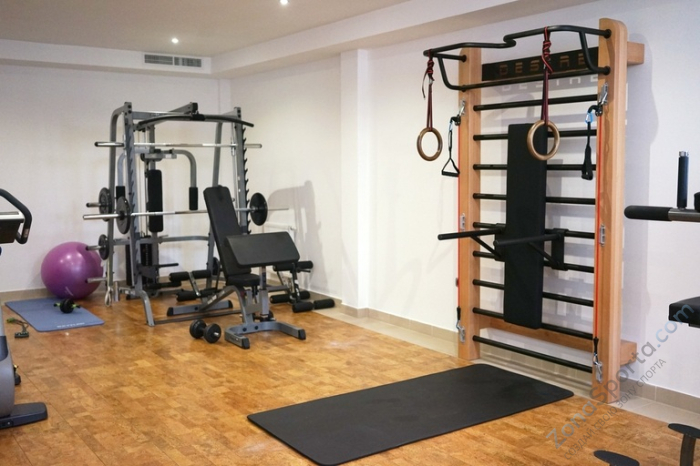 Шведская стенка с эспандерами, брусьями и скамьей Desire Eco Plus