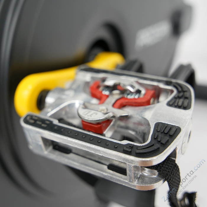 Спин-байк с консолью профессиональный Bronze Gym Prospin