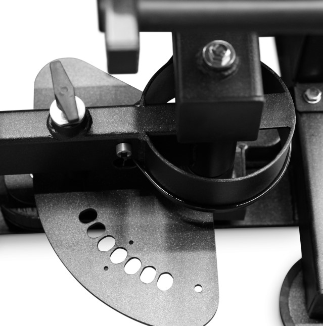 Сведение-Разведение ног профессиональный Bronze Gym Partner ML-817